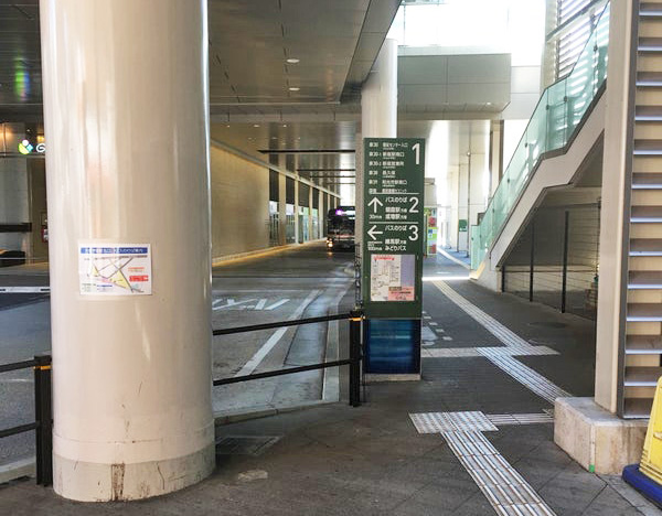 大泉学園駅北口バス停より②番乗り場